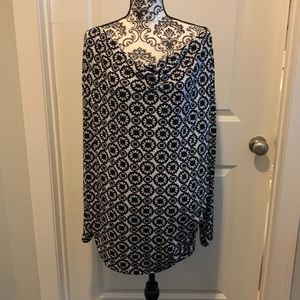 NWOT.  Women’s long sleeve cowl neckline top.